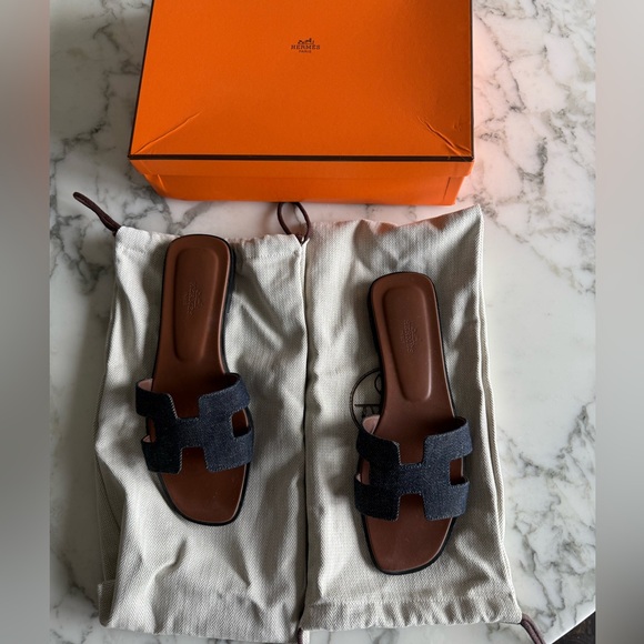 Hermes Orans - Picture 1 of 7
